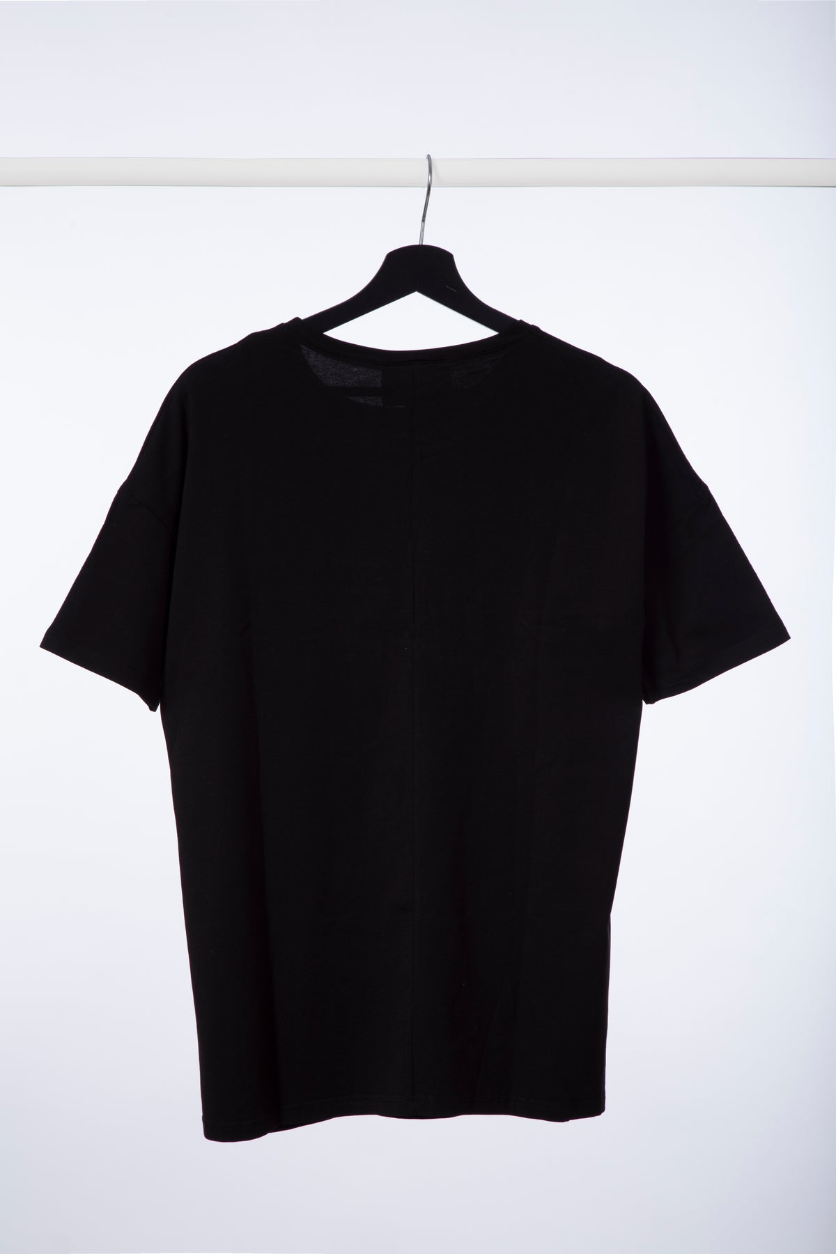 Gucci Women's Black GUCCY Red Sequin Logo T-Shirt